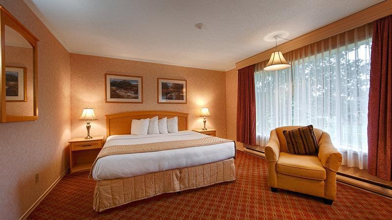 Sword Inn Банкрофт Номер фото